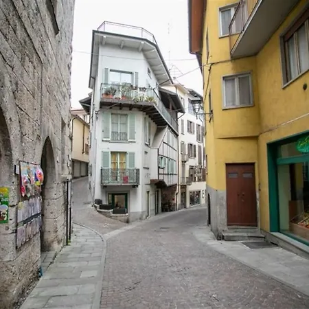 Iseolakerental - Casa Lu *
