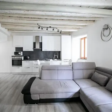 Iseolakerental - Casa Lu Apartment